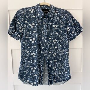 Wildfang Essentials Short Sleeve Button Up